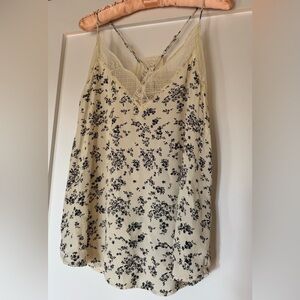 Lovestitch Lace Floral Top